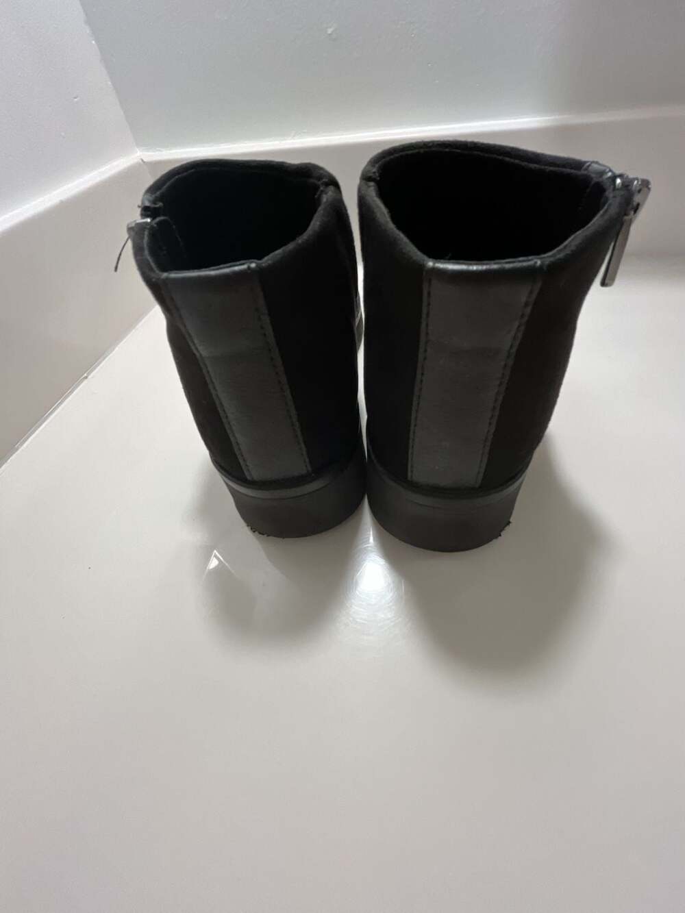 Bzees Women's Get Going Ankle Booties - Picture 3 of 10